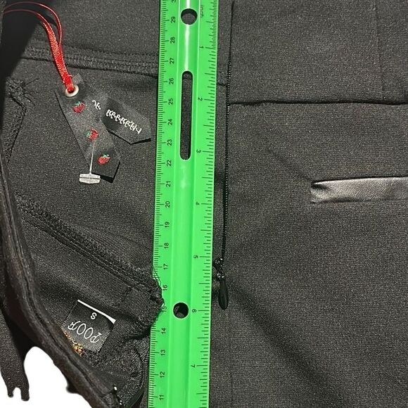 "NEW" Poof Apparel Ladies Small Black Faux Leather Trim Mini Skirt - Picture 7 of 15